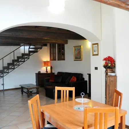 Apartamento Contrada Po *
